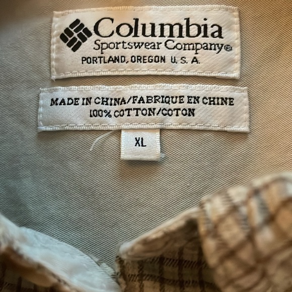Columbia XL Men’s Collared Shirt - Picture 2 of 10